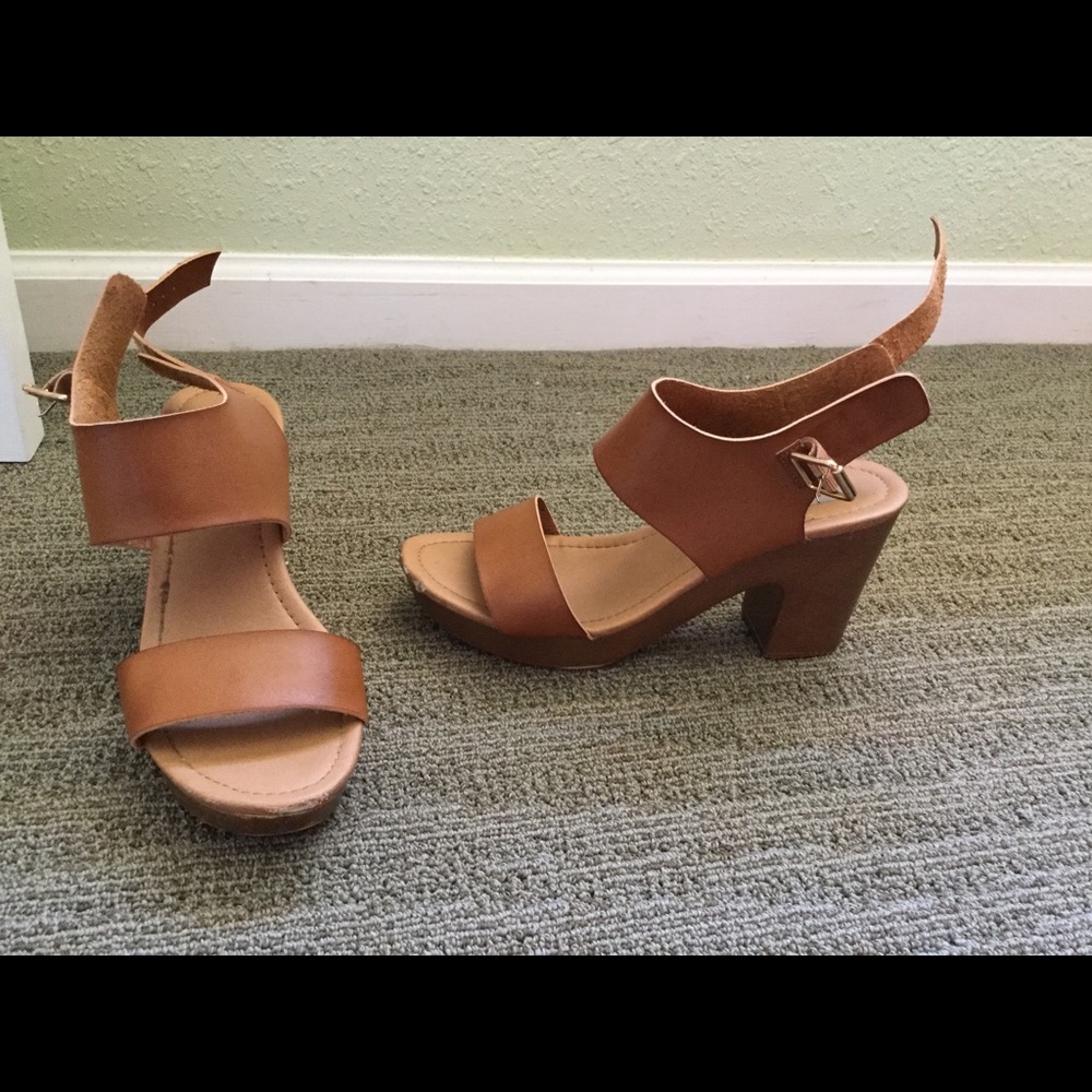 Steve Madden Sandals, Tan, Size 7 1/5